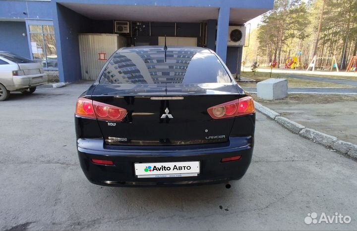 Mitsubishi Lancer 1.5 AT, 2008, 260 000 км