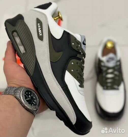 Готовый бизнес на кроссовках с доходом 1,2млн