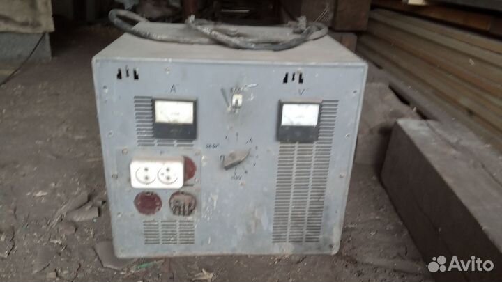 Трансформатор повышающий