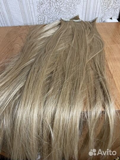 Накладные волосы блонд