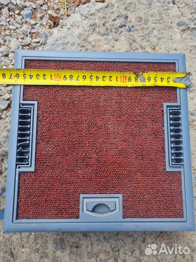 Лючок напольный Legrand