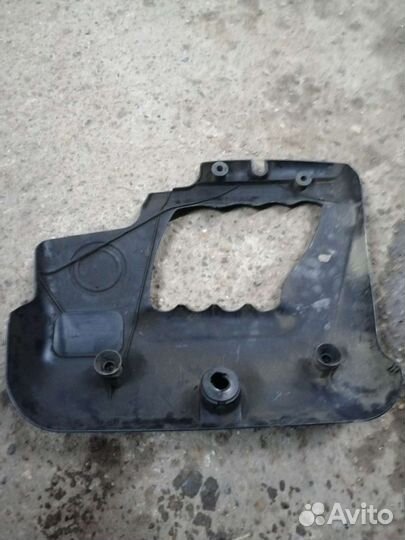 Декоративная крышка двигателя volkswagen 2.0