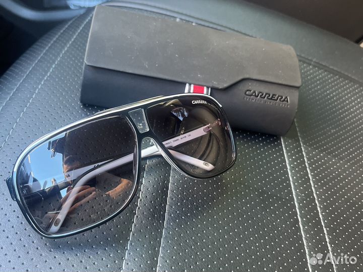 Солнцезащитные очки мужские carrera