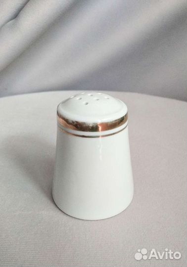 Рыбка.Рюмка.Стопка.зик конаково.Солонка.фарфорссср