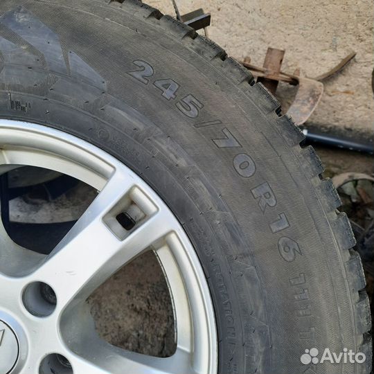 Комплект зимних колес L200,PadgeroSport