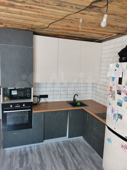 Дом 63 м² на участке 6 сот.