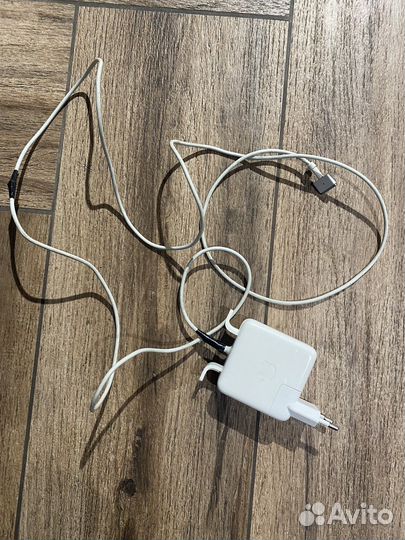 Оригинальная зарядка apple macbook 2012-2015г