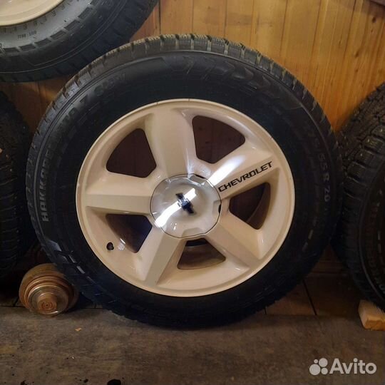 Колеса на Tahoe (GMT900) с резиной Hakkapeliitta