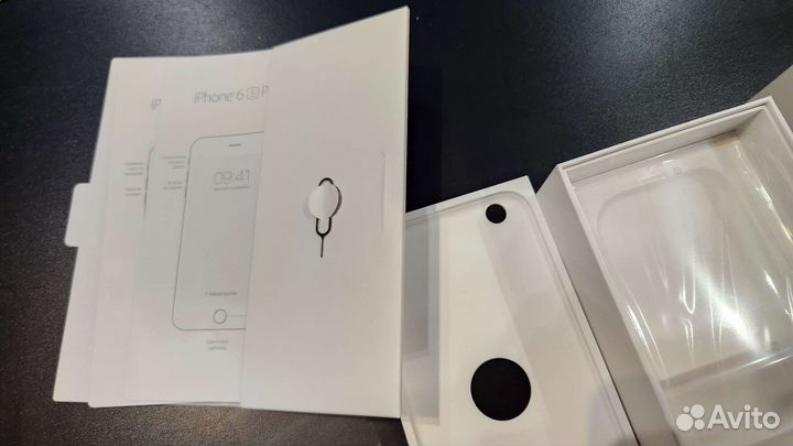 Коробка iPhone 6s Plus