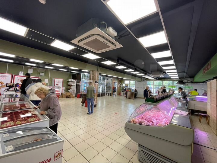 Торговая площадь, 348 м²