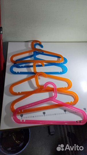 Вешалки (плечики) IKEA