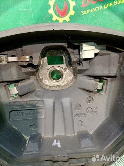 Руль рулевое колесо Renault Symbol седан 1.4 2005