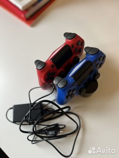 Геймпады Sony PS4 беспроводные с Dockstation