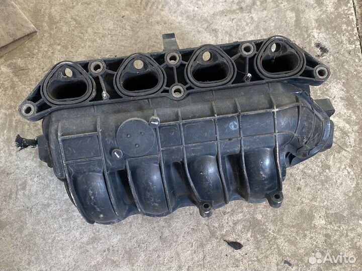 Коллектор впускной 036129711DE Golf Skoda Audi