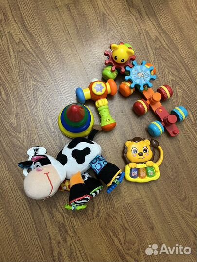 Игрушки пакетом для малышей+мобилька Tiny Love
