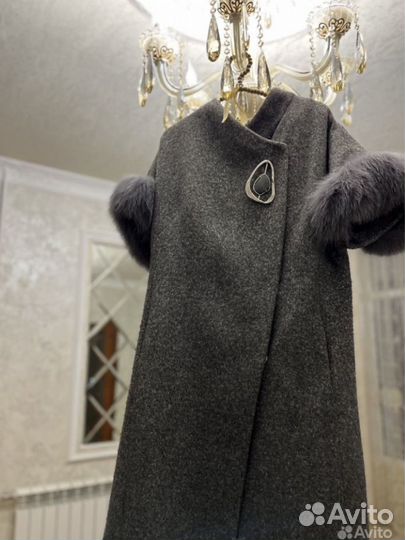 Женские пальто