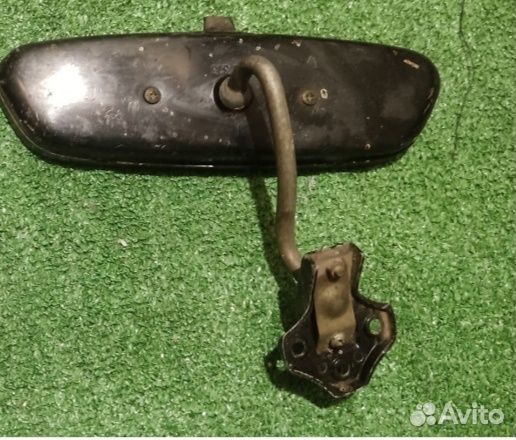 Зеркало заднего вида салонное