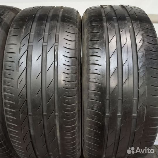 Bridgestone Turanza T001 215/50 R17