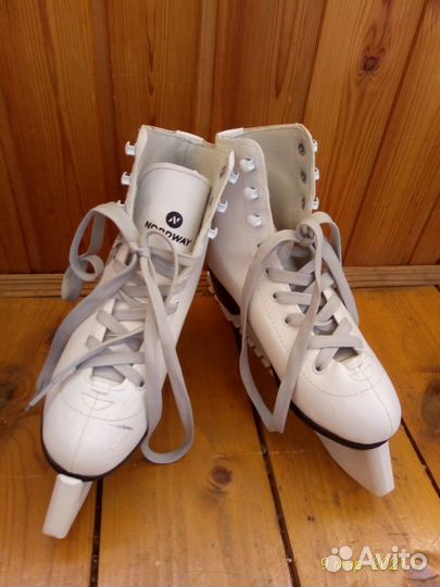 Коньки фигурные р.34 для девочек