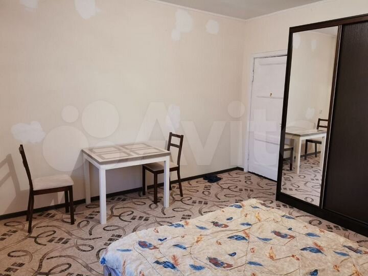 Комната 83 м² в 3-к., 3/8 эт.