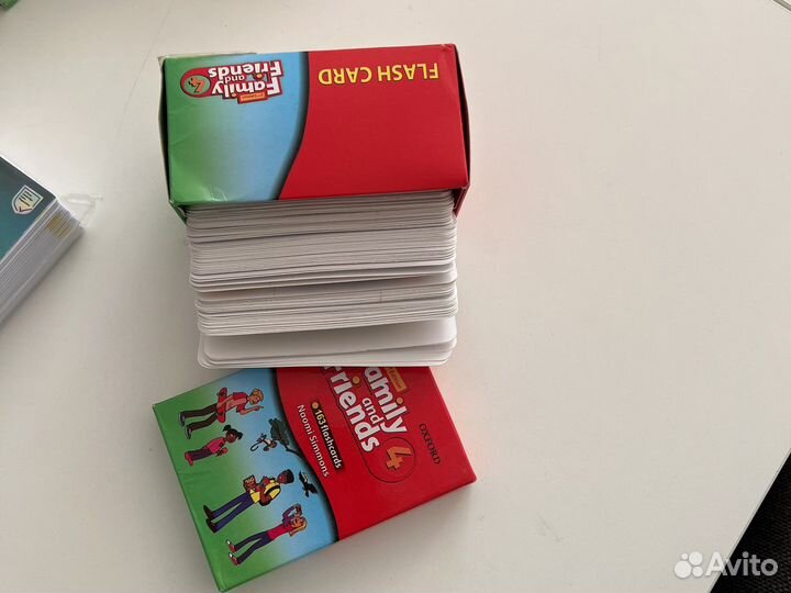 Карточки family and friends 4