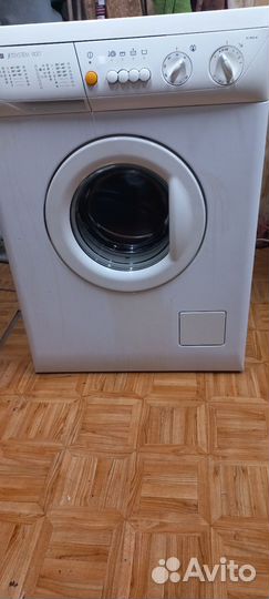 Стиральная машина zanussi