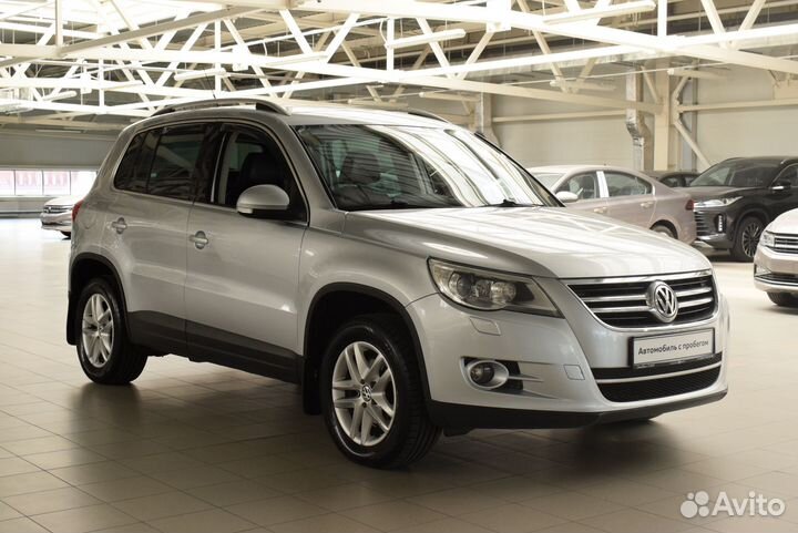 Volkswagen Tiguan 2.0 AT, 2011, 181 675 км