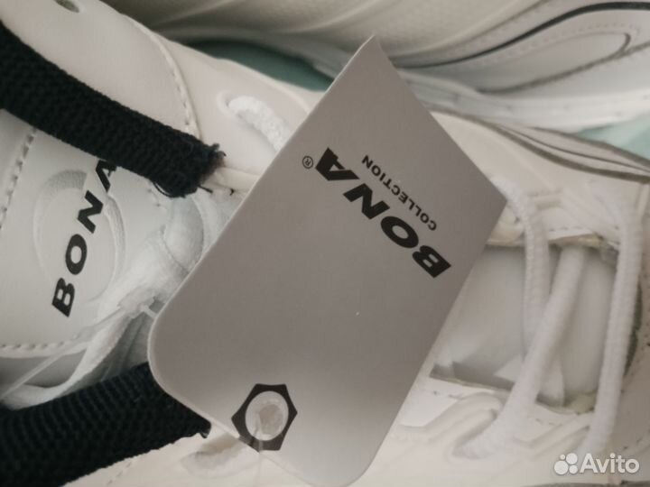 Кроссовки Bona новые 45р