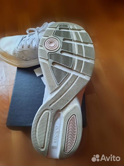 Кроссовки женские 38 размер натуральная кожа