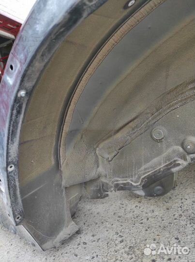 Крыло заднее левое Bmw X5 E70 N55 (3 10.05.2011