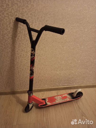 Трюковой самокат