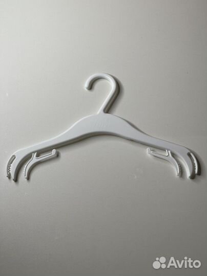 Вешалки плечики детские H&M