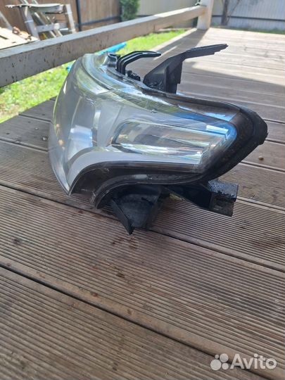 Фара передняя левая Mitsubishi outlander