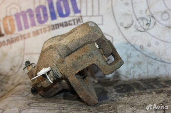 Суппорт передний правый Ssangyong Actyon Sports CJ