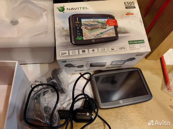GPS Навигатор Navitel E505 mag Карты последние