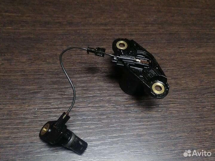 Датчик масла мерседес м272