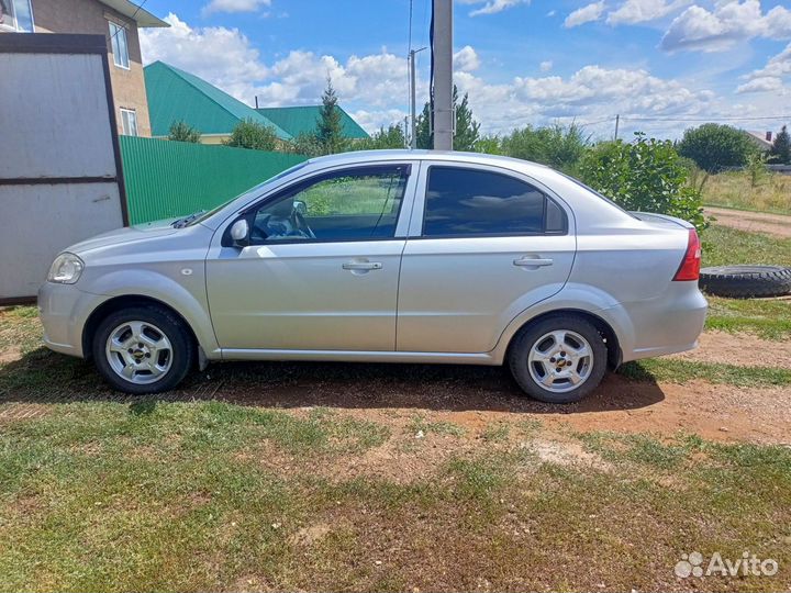 Chevrolet Aveo 1.2 МТ, 2011, 217 000 км