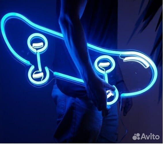 Неоновая вывеска