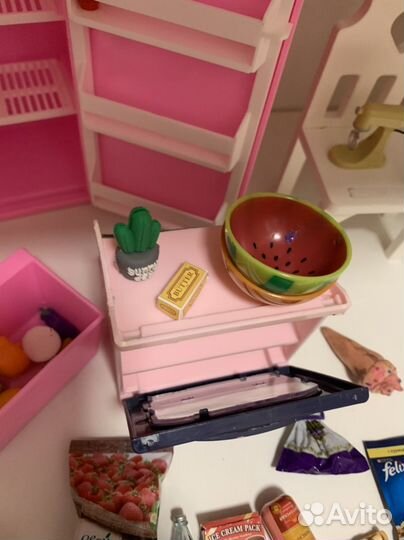 Игрушечная мебель
