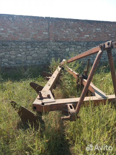 Плуг на дт 75