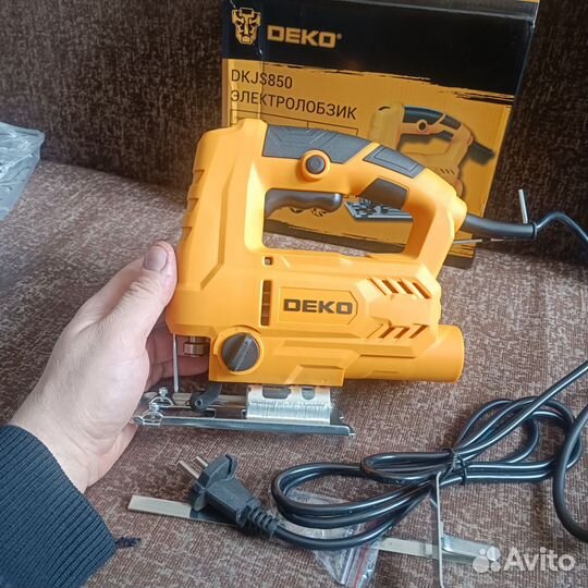 Лобзик Deko 850 Вт