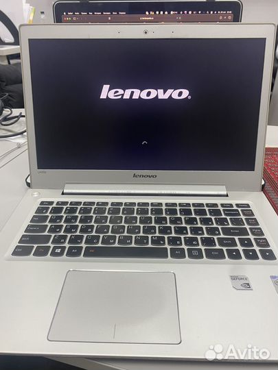 Ноутбук lenovo