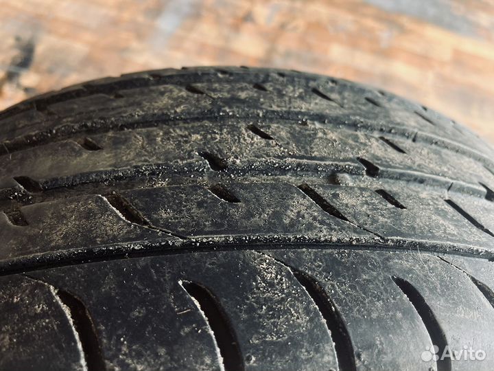 Toyo Proxes R35A 235/60 R18