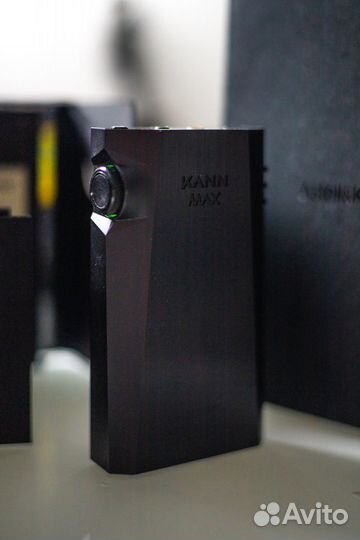 Аудиоплеер Hi-Fi Astell&Kern kann MAX