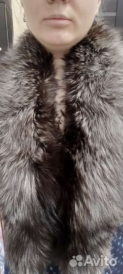 Меховой воротник чернобурка