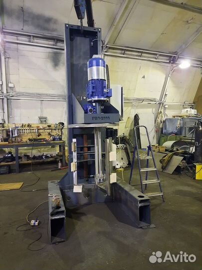 Диссольвер двухосевой