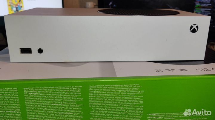 Консоль Xbox Series S