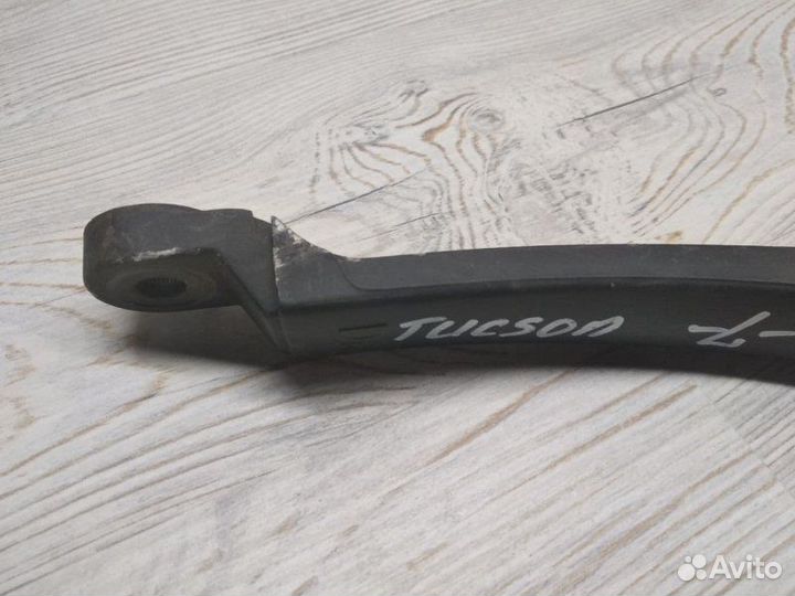 Поводок стеклоочистителя передний передний левый