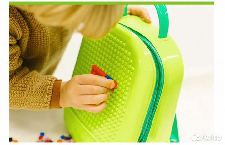 Рюкзак с пискселями как lego