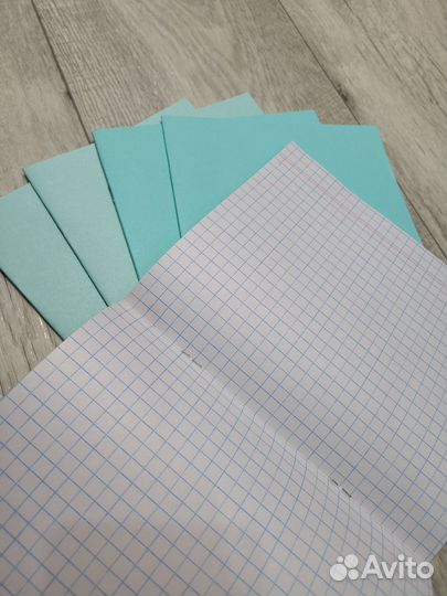 Тетрадь крупная клетка 12 листов